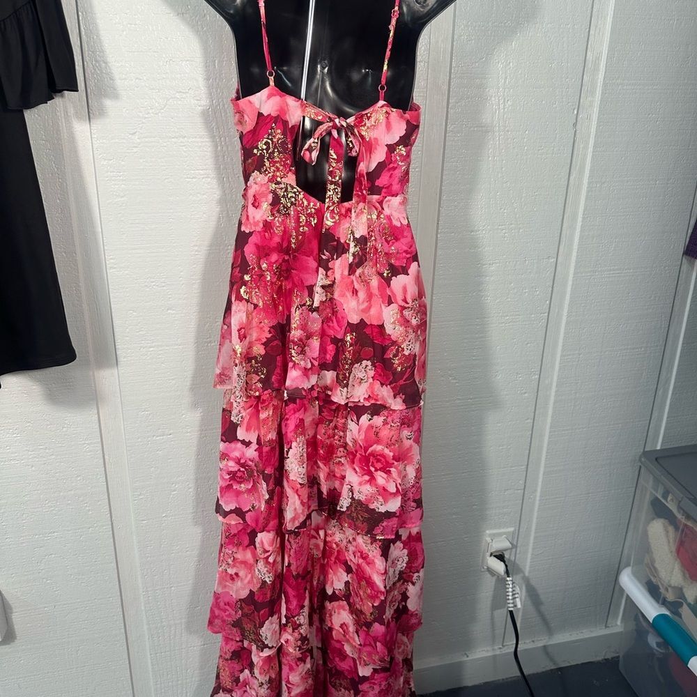 Crystal Doll Juniors' Tiered Pink Floral-Print Lurex Maxi Dress Size 5 EUC - Picture 6 of 9